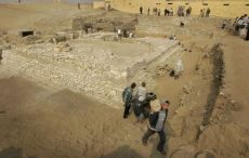 Egyptští archeologové objevili mumii královny Sešsešet